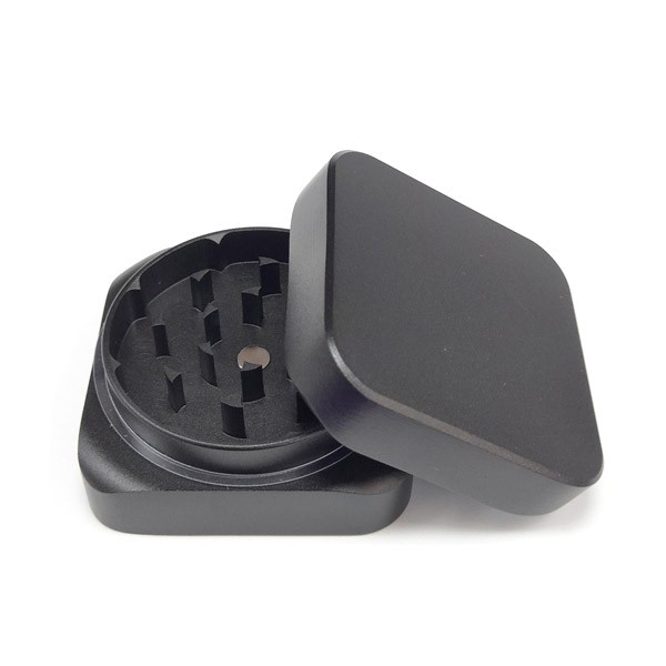 Grinder Metal Square Black 50 mm.